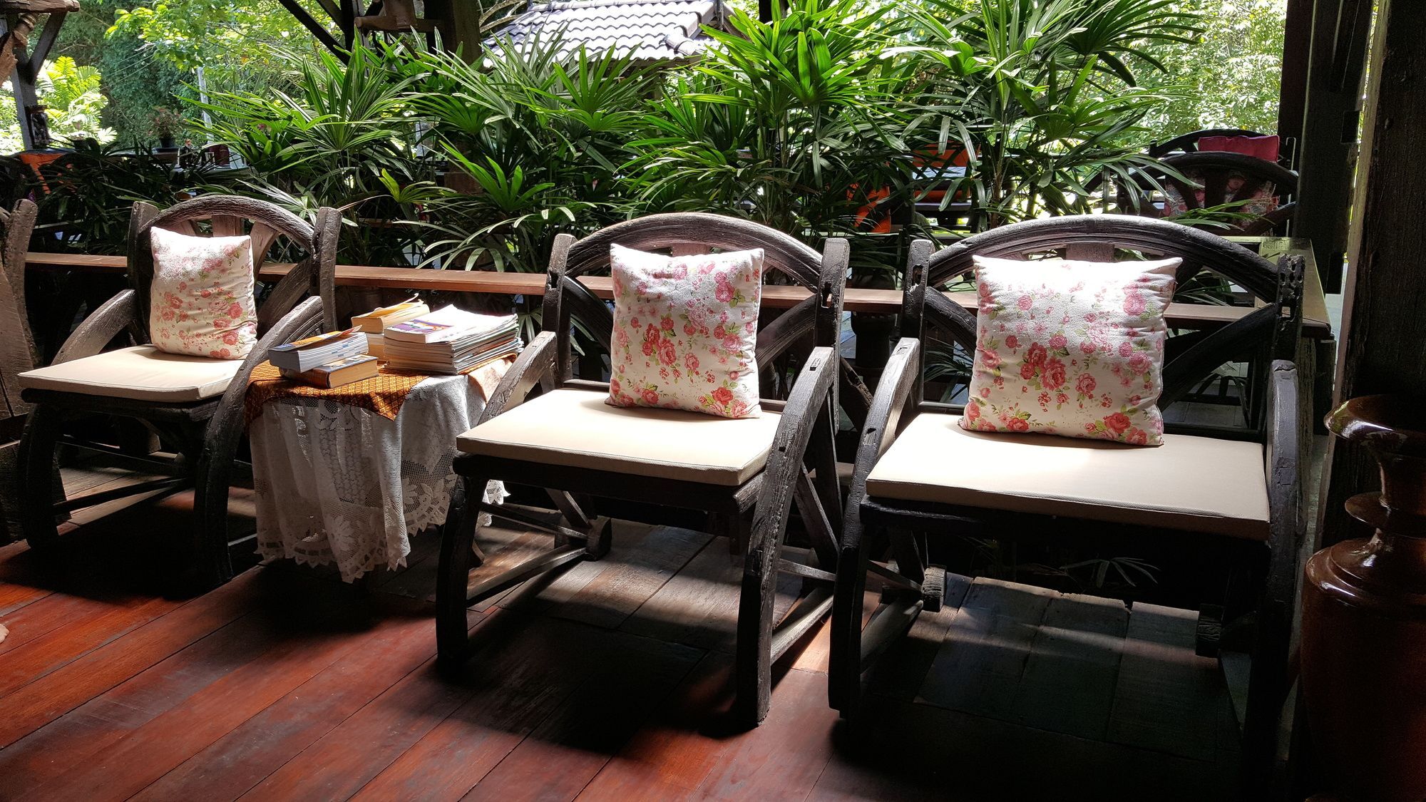 Montania Lifestyle Hotel Phanom Εξωτερικό φωτογραφία