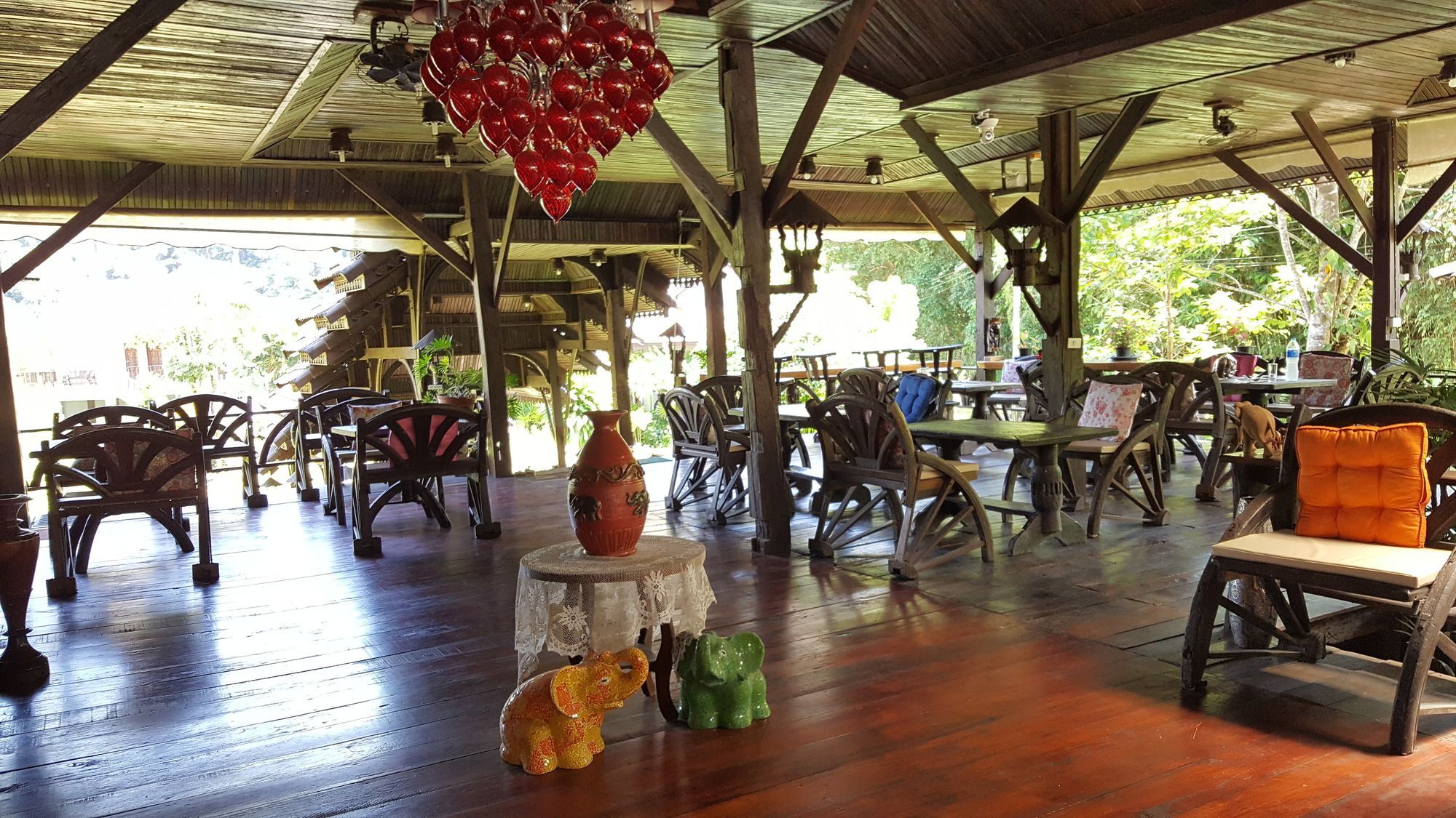 Montania Lifestyle Hotel Phanom Εξωτερικό φωτογραφία