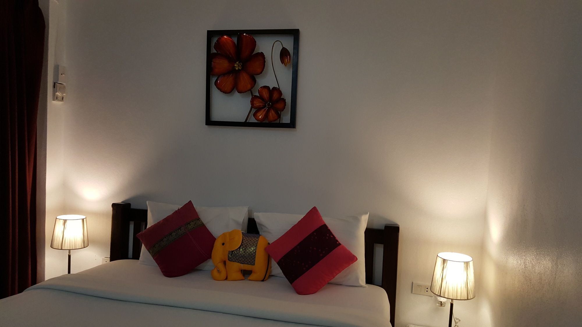Montania Lifestyle Hotel Phanom Εξωτερικό φωτογραφία