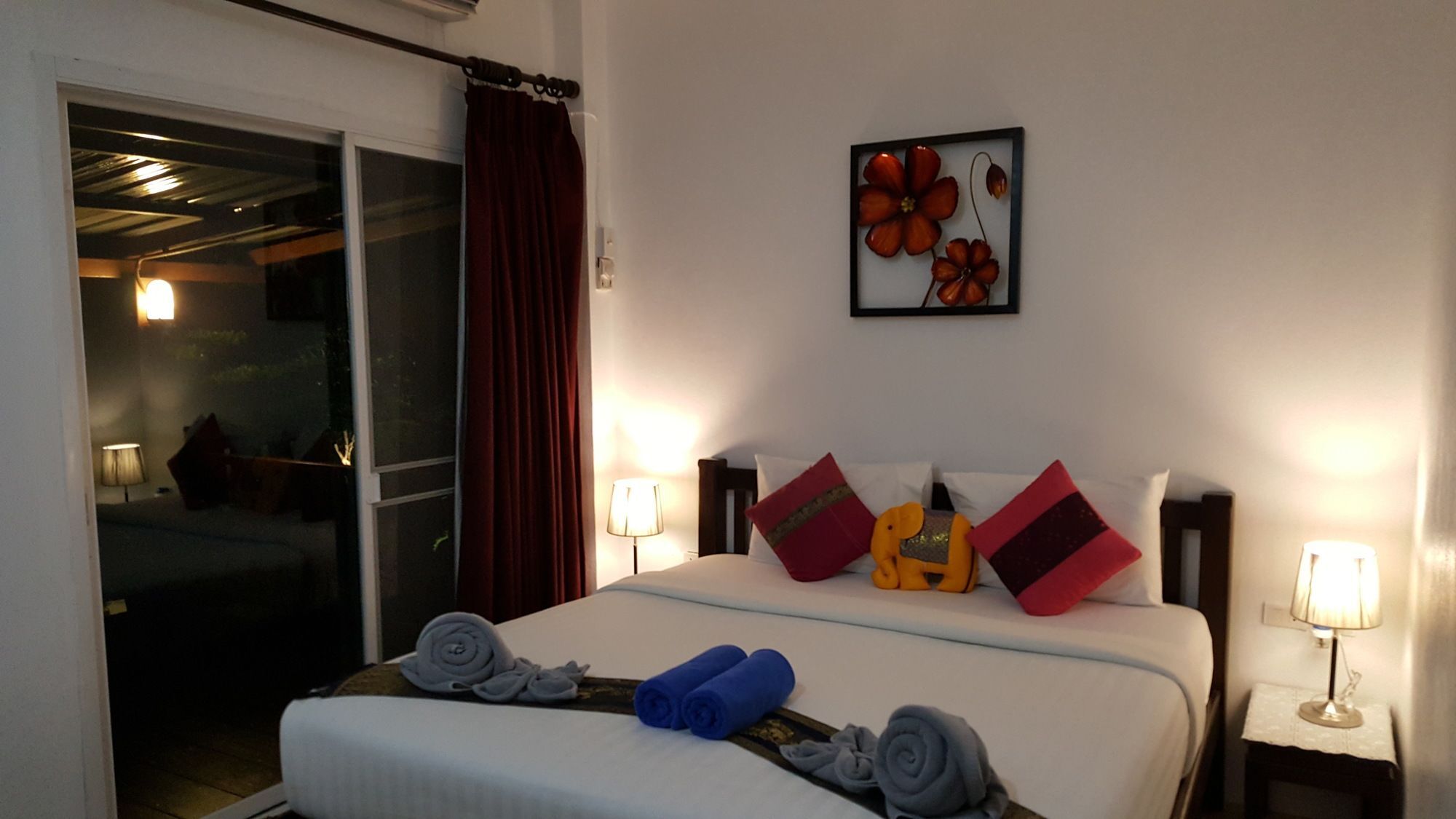 Montania Lifestyle Hotel Phanom Εξωτερικό φωτογραφία