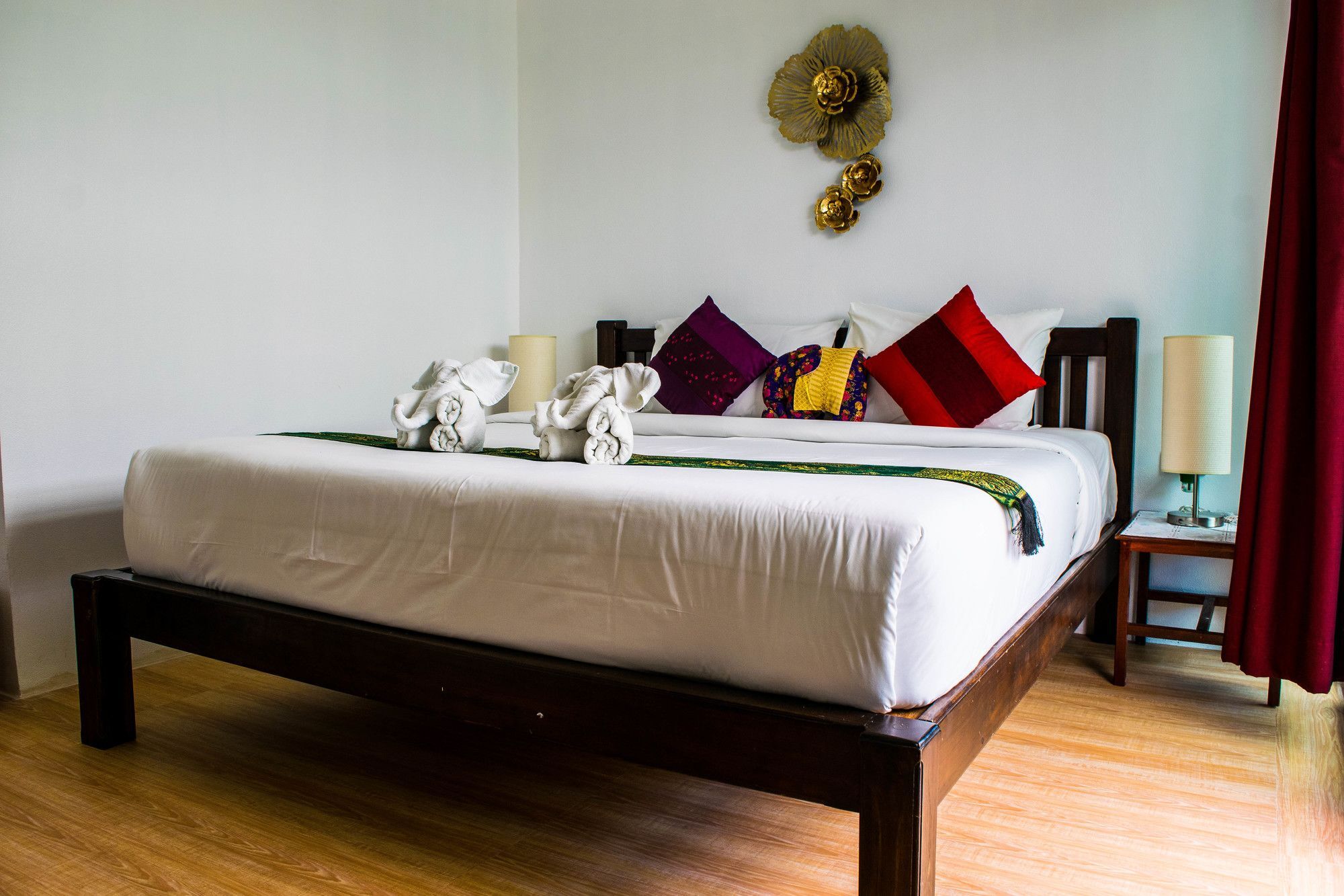 Montania Lifestyle Hotel Phanom Εξωτερικό φωτογραφία